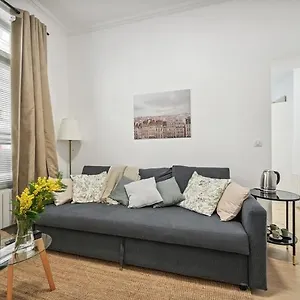 14e ,cosy 2 Pieces Renove Appartement